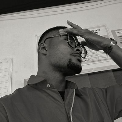 Petricor /// Jazz, lofi, bossa, samba, synthwave, culinária e tattoo. 🔱

https://t.co/vdZsvVG5GV