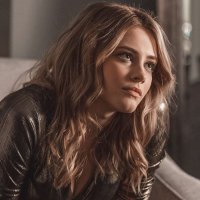 zuzunia (@lostinsidehead) 's Twitter Profile