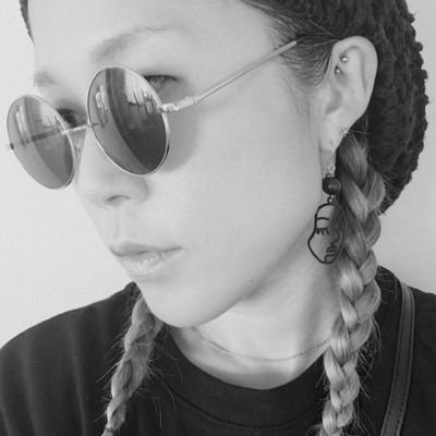 yoko696's profile picture. RADWIMPS,なとり,DURDN,友成空,AKASAKI,Omoinotake,Vaundy,シンガーズハイ,ZICO,中村達也,iri…etc...
音楽好き。LIVE好き。お酒好き。食べること好き。あつ森好き。旦那さん好き。
