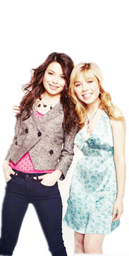 I'm: ♥ The Biggest Smiler♥/♥The Best Lovatics♥/♥Swifters♥................Love my Idols and my friends!