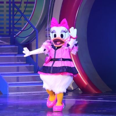 mineraru0610's profile picture. 30代の女、介護福祉士です！
ディズニーはドナデジが好き！
10年以上付き合ってる彼氏がいます！ちゃんと3次元です！
こっちでパーク系とか呟こうと思います。
途中で嫌になったらそっとフォロー解除してね！

ゲーム垢作りました！ @mineraru0715 です！
ツイステとKHは←でつぶやく予定です。