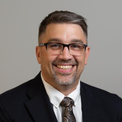Real Estate Agent with 20+ years of construction experience