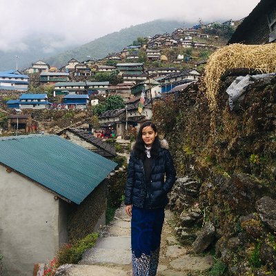 Yanjeen's profile picture. 