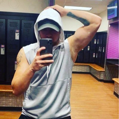 $toddderek002 https://t.co/5LfOTwq8xT instagram todd_derek002