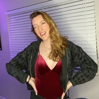 MaryNum10's profile picture. Just trying to live my best life😜.                             $messincash