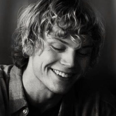 evan peters | videos