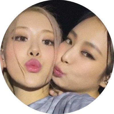 persona non grata?
think not
BlackPink in my area