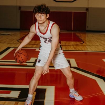 6’1 - 175 lbs SG 🏀
