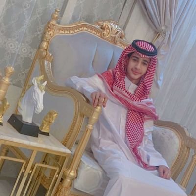 ahmadmalkia's profile picture. ‏‏‏‏‏‏‏جميعنا نمتلك نفس العين، ولكن هل الجميع يمتلك نفس النظرة للأشياء.. والأشياء تتحرك وتتغير..