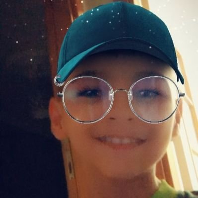 ezel39's profile picture. 