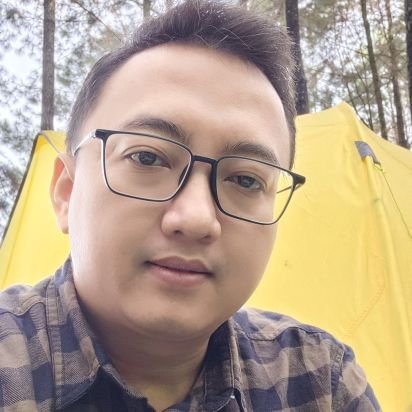 Ayah yang suka malu & kaku, namun cintanya selalu ada untuk keluarganya 👨👩👧👧❤