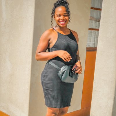 EmiliaNegoli1's profile picture. Live your life