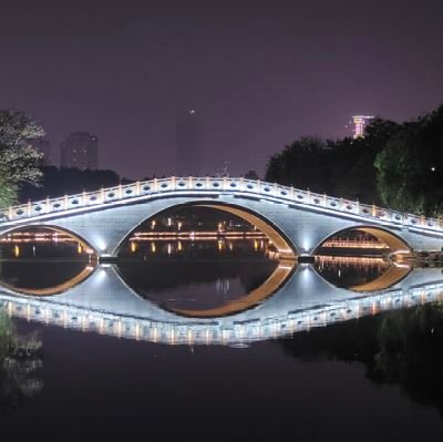 吾日三省吾身，别人凭什么重用你？自己有什么吸引别人的地方？自己想出来的和实际有多大差别？