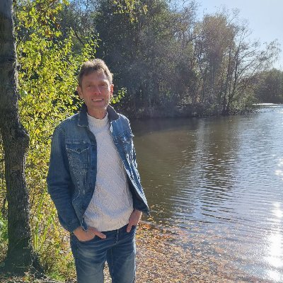 Voor Vrijheid.
Verbond van Vrije Verenigde Burgers