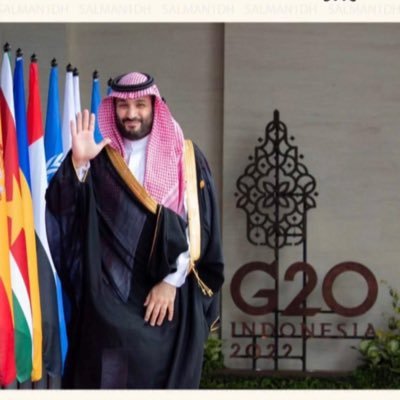القَدر حِكمهہ لَن يستوعِبهآ الكُل ، لِذآ ، آغمِض عَينيك وَقل ، ربّي آختَر لي ما تراَه خيراً لِي '♡