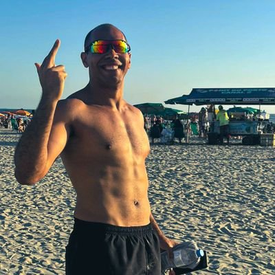instagram: @eaimat_ segue lá se for capaz