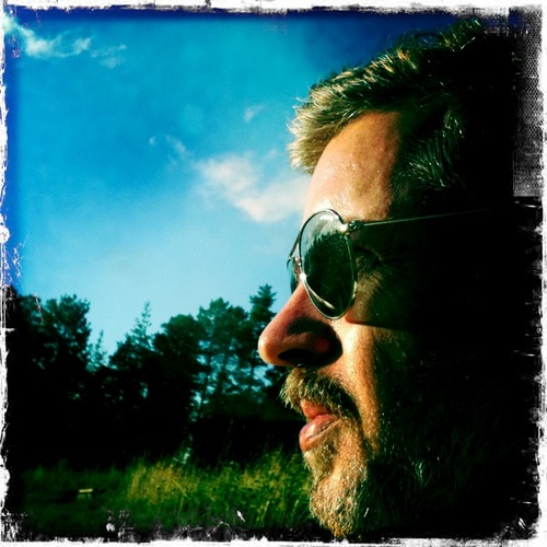 haznewz's profile picture. Swedish. Likes Elvis. Stopped analyzing Zappa a couple of years ago. My tweets are mine mine and nobody elses. Porsche 356 is a cool car.