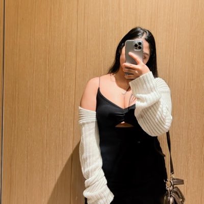 precygoloyaaa's profile picture. 📩 precygoloyaaaaa@gmail.com