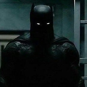 #RestoreTheSnyderVerse, photographer, DC fan, big troll and a child of God. 🙏
