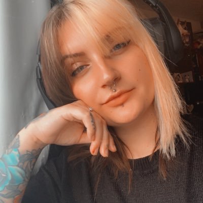 Twitch affiliate💜 British streamer 🇬🇧Artist 👩‍🎨 Full time student BAHons GD and Illustration✏️ I stream most nights! I don’t have a schedule set in stone!