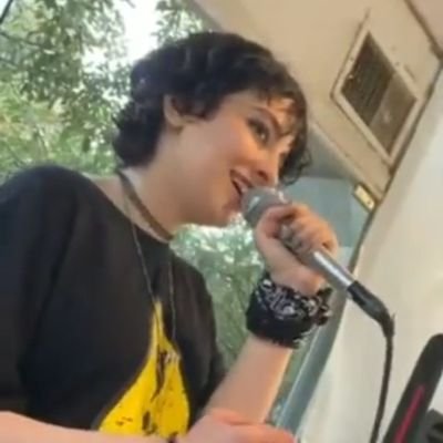 uhjesuschrist's profile picture. مبتلا به یک بیماری روانی که اسمش سخته.

https://t.co/lCKVNfHkxw