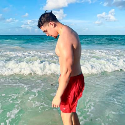 iericT's profile picture. CSUF 20’