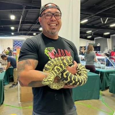 IvanH666's profile picture. Dad, pit bull advocate, animal rescuer, snake breeder, believe in yourself 🤘✊
