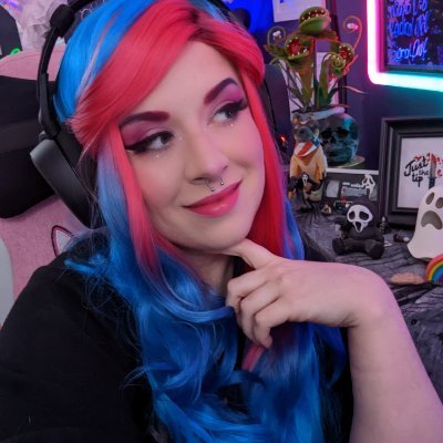 I'm Zombee! She/They. Colorado-based, queer streamer, with 4 cameras that chat controls. Capcom Creator. https://t.co/VvfR7XHivU contact@zombeeattack . com