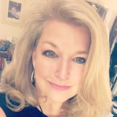 LesliePChapman's profile picture. 