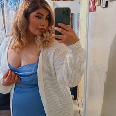 vibes speak louder than words 🌻