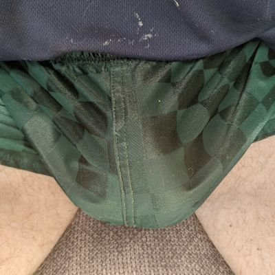 latunlover1100's profile picture. Just a bloke in my footy shorts, working on my gains. They say size doesn't matter, but I'm determined to fill out my shorts with a big monster bulge.