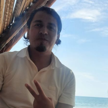 HugoRuiz160's profile picture. 