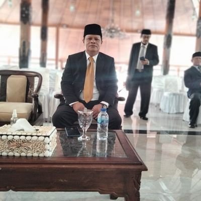 ikhtiar dan berdoa insyaalloh bisa!!!