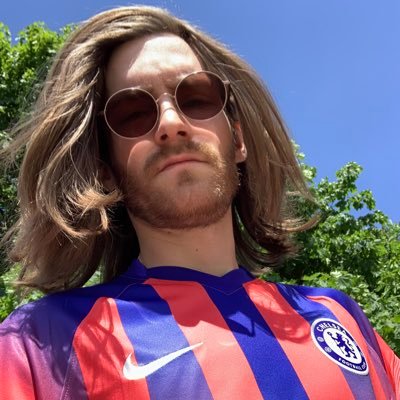 CSN 🇳🇴 CAREFREE #cfc. I like to ask questions. Annoying and joker man. Old school comedian. Personal account: @annersdavid