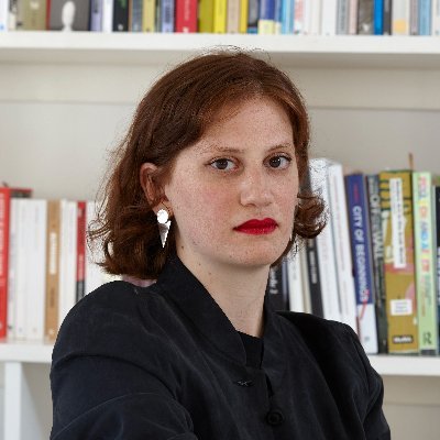 art historian, critic, and curator | DPhil student @TheRuskin @UniofOxford