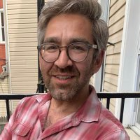 Simon Ostrovsky(@SimonOstrovsky) 's Twitter Profile Photo