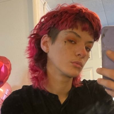 bbydaddylongleg's profile picture. 