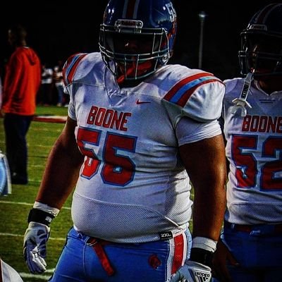 Boone High School
6,1 300 OG,C🏈
email:Julio241106@gmail.com 
phone:4077899990