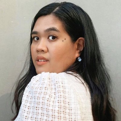 Blogger | Instagram: @krishcatapang If life gives you lemons, squeeze the juice into a watergun and squirt it into other peoples eyes!