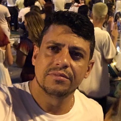 Vmanfroii's profile picture. 