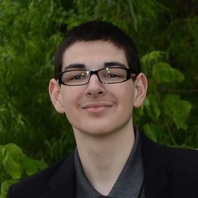 A New Yorker 🗽 who lives in Texas 🤠 and has (2) YouTube channels. My main channel is CoreyTV414 🤓. The other one is Awesome222ism 😎.