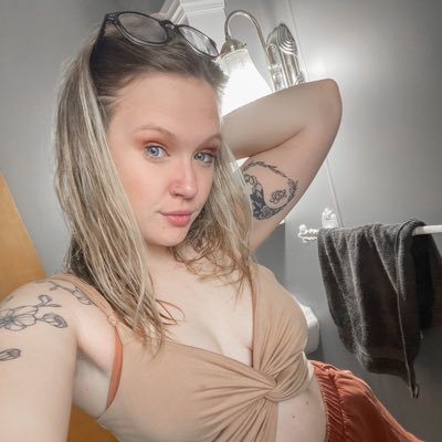 PaigeHopper8's profile picture. listen. lament. legislate. she/her.