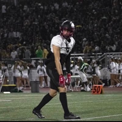 La Jolla High School |C/O 2023| WR 5’11 175 lbs. |4.1WGPA|