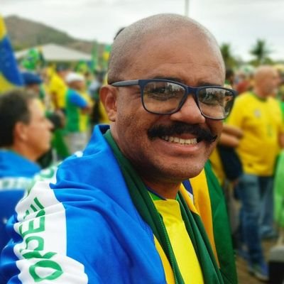 E que não nos falte a Fé, a Esperança, o Amor, e o Bom Humor! 😉🤣
Deus, Família, Pátria e Liberdade!
Direita Sempre! 🙌👨👩👦👦🇧🇷