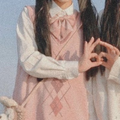 dxrlinq_rxinn's profile picture. here for giveaways 🫶🏻  #angelle4life