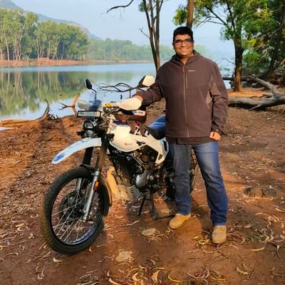 sarpotdar_eshan's profile picture. Tup, meeth, limbu and varaan bhaat!