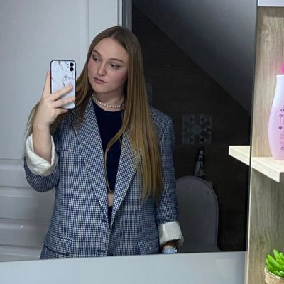 alicegrnl's profile picture. EEB / Mariette