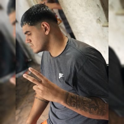 JhoNn160's profile picture. 