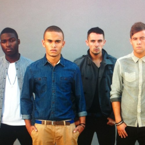 DerryOfficial's profile picture. The Official Twitter For Derry Mensah. XFACTOR 2011 contestant THE RISK @theriskoffic Vote for us THE RISK
http://t.co/3AP5IaG8Vr