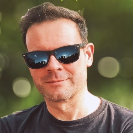 🧓🏻Viejenial | 😃 Optimista |🧑🏻🎓Fundador @campusMVP | 🔧 ingeniero | ✍🏻 autor | 🧑🏻💻 dev | 🤡youtuber | 🏅 MVP desde 2004 |🔗 https://t.co/b6MNqEtOtZ
